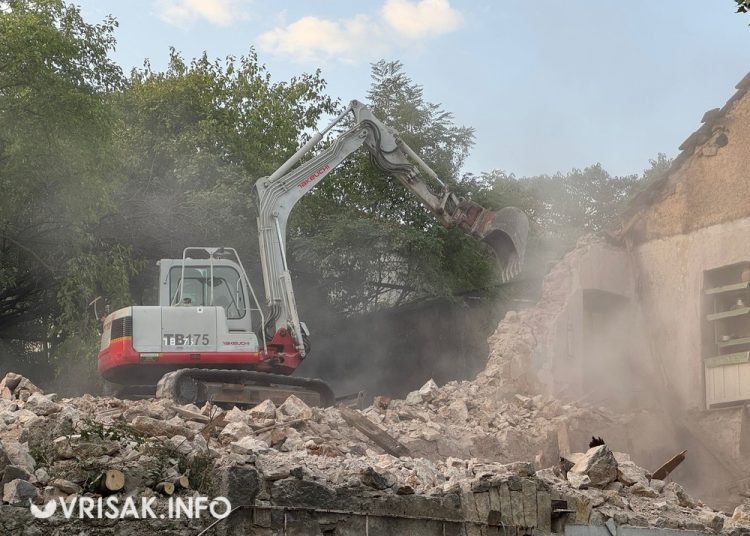 U središtu Širokog Brijega srušena “Penavića kuća”