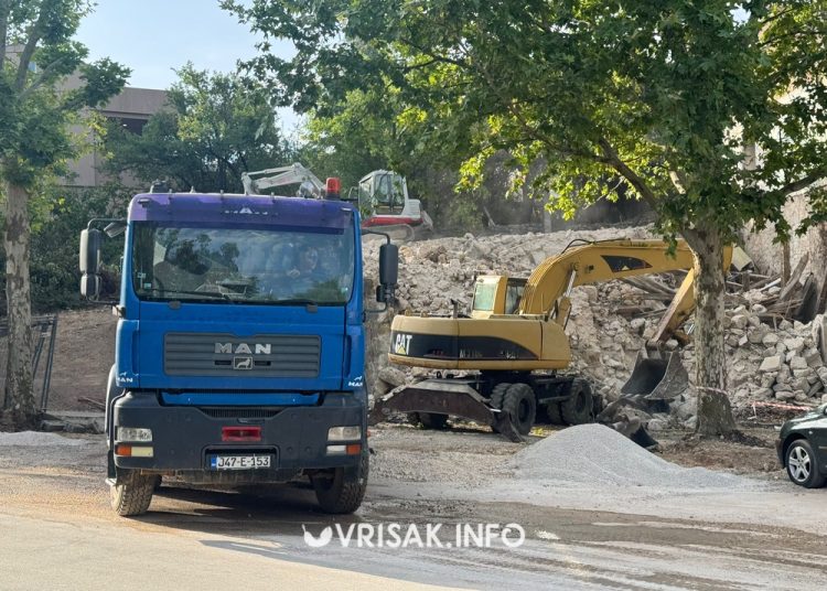 U središtu Širokog Brijega srušena “Penavića kuća”