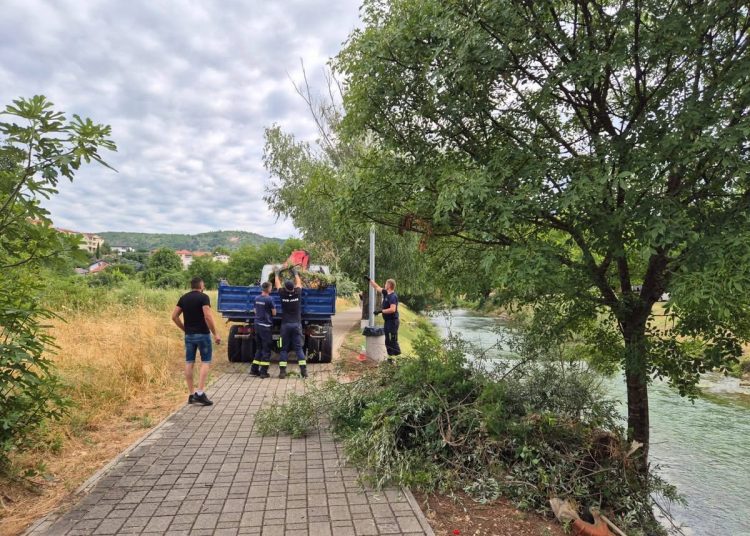 Široki Brijeg: Započelo čišćenje korita rijeke Lištice