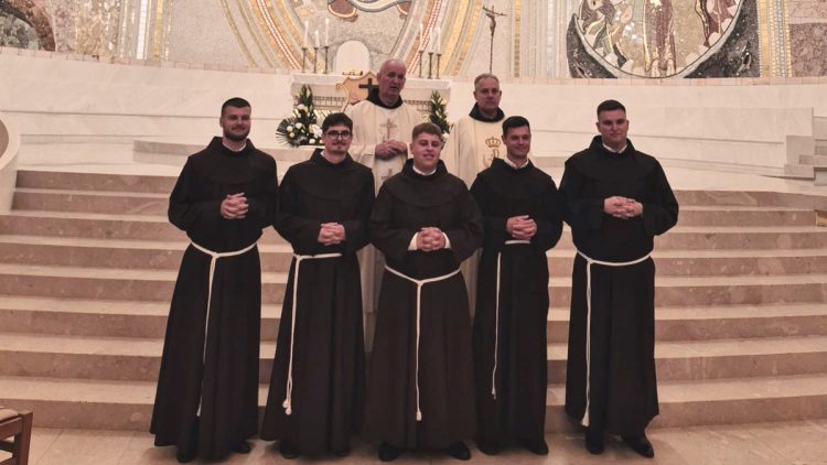 Širokibriježanin Patrik Šušak obukao franjevački habit