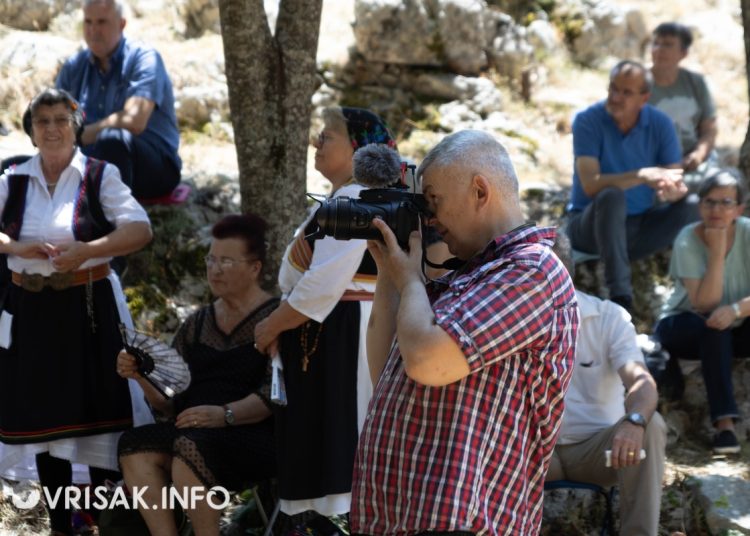 Stoljetna tradicija na Bilima: Vjera, zajedništvo i slavlje u srcu Hercegovine