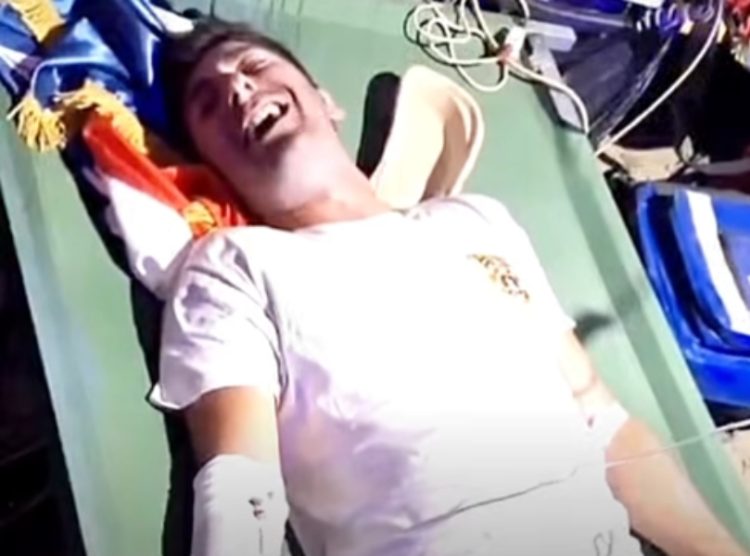 Imoćanin postao viralni heroj: Pjeva Thompsonov hit dok prima infuziju