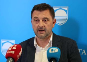 Kordić o incidentu i natpisu na Starom mostu: Apsolutno neprihvatljivo