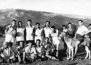 Povijesna fotografija iz 1951. otkriva početke nogometa u Širokom Brijegu