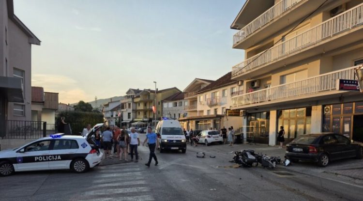 Prometna nezgoda u Grudama: Motociklist teško ozlijeđen, vozač napustio mjesto nezgode