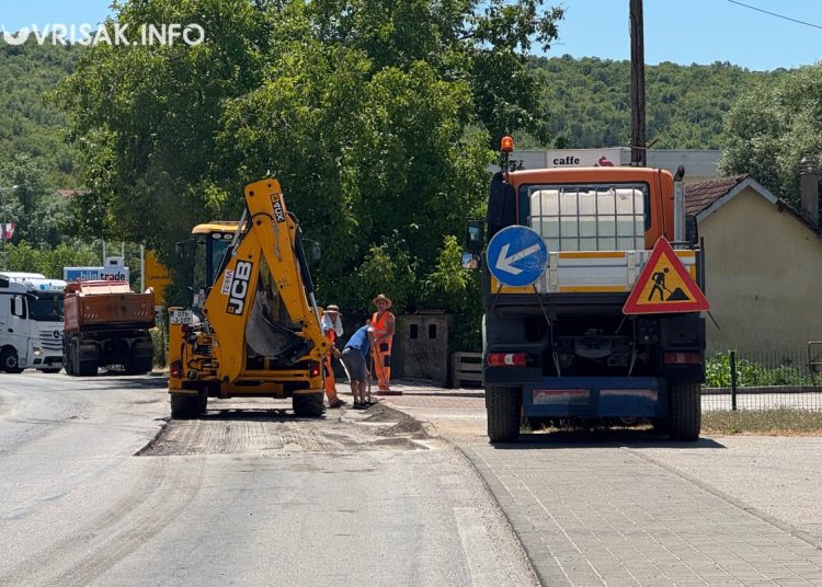 Grude na plus 40: Asfalt se topi, ali vrijedni radnici ne staju