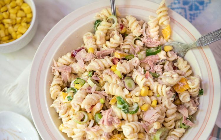 Hladna salata od tjestenine i tune