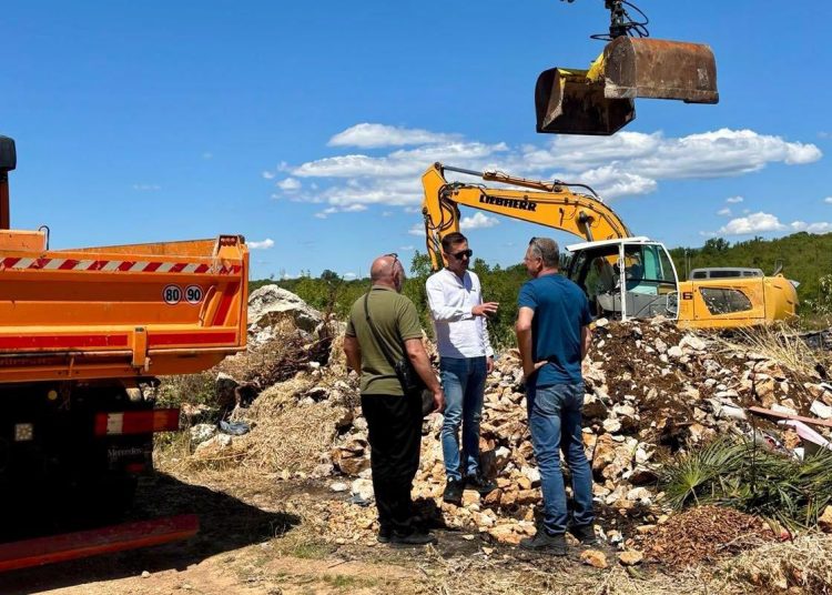 Široki Brijeg: Sanacija divlje deponije u Buhovu