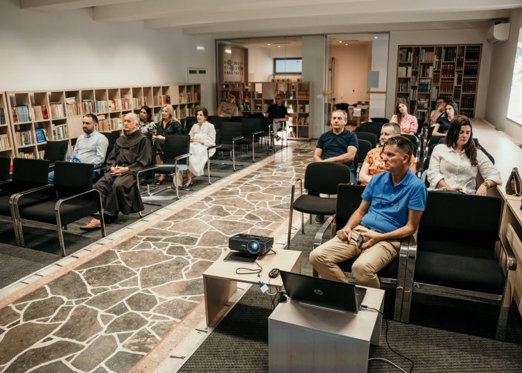 Foto: Grad Široki Brijeg