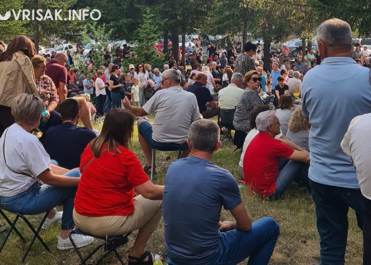Uočnica Divinog dana na Kedžari okupila brojne vjernike