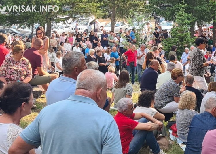 Uočnica Divinog dana na Kedžari okupila brojne vjernike