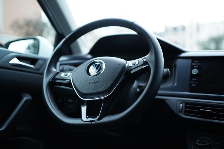 Volkswagen opoziva tisuće vozila zbog opasnosti od eksplozije zračnih jastuka