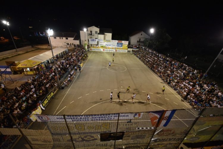 Večeras veliko finale malonogometnog natjecanja u Posušju