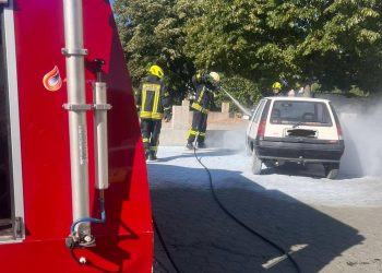 Zapalio se automobil kod Mostara, intervenirali vatrogasci