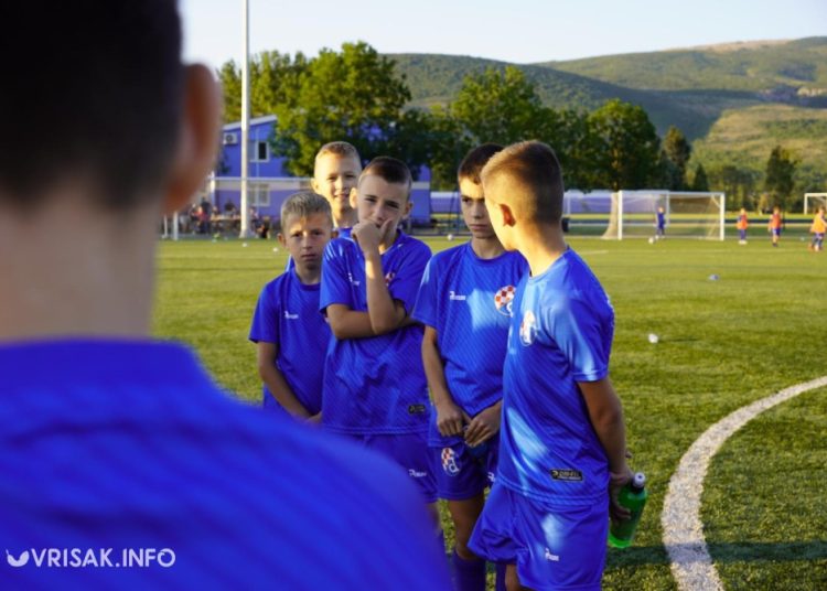 U Širokom Brijegu završen nogometni kamp GNK Dinama