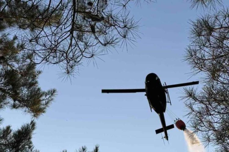 Helikopter OSBiH gasio požar na Fortici: Izbačeno više od 40 tona vode u dva dana