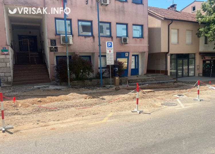 Prvi parking aparati u Širokom Brijegu – početak naplate još nepoznat