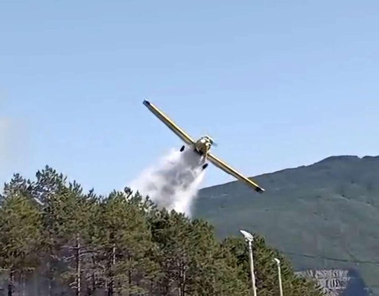 Veliki požar kod Prozor-Rame: Vatra prijeti naseljima, zatražena pomoć helikoptera i međunarodnih snaga