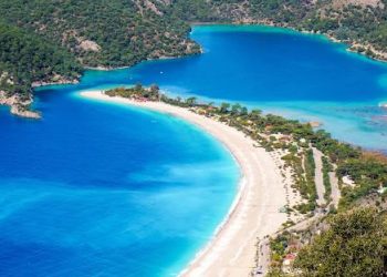 Top 5 najsunčanijih plaža Europe: Tirkizno more, bijeli pijesak i preko 10 sati sunca dnevno