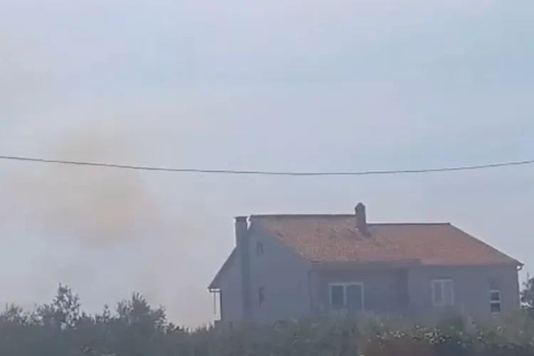 (VIDEO) Novi požar u Dalmaciji stavljen pod kontrolu