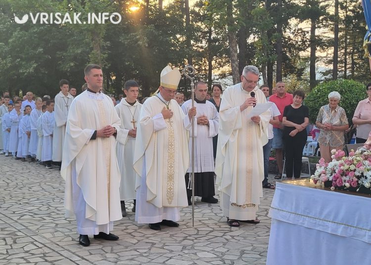 Široki Brijeg: Sedma večer devetnica Velikoj Gospi