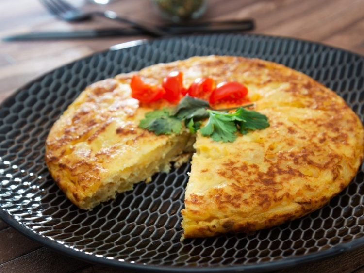 Narežite, promiješajte i ubacite u fritezu na vrući zrak: Recept za vruće ljetne dane