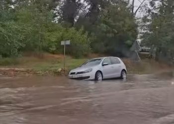 Čitluk: Automobil sletio u kanal pored noćnog kluba Bumerang