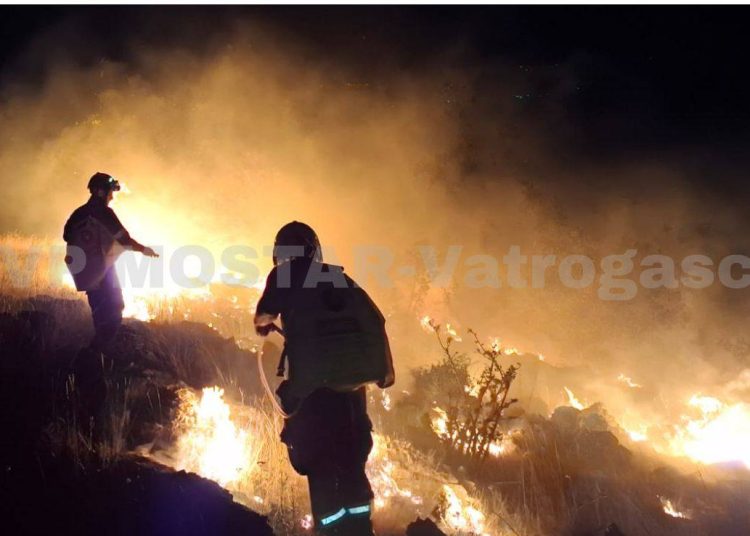 Požar izbio na brdu Planinica iznad Mostara