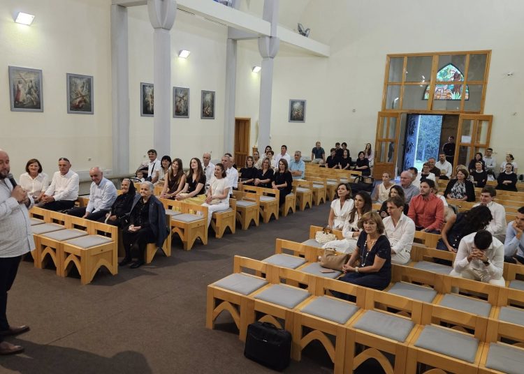 (VIDEO) 25 godina od mlade mise fra Maria Knezovića