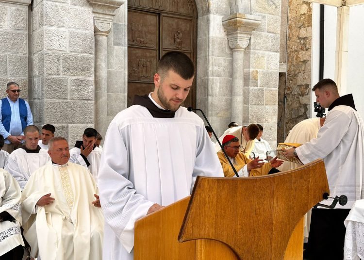 Široki Brijeg svečano proslavio Veliku Gospu