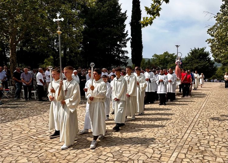 Široki Brijeg svečano proslavio Veliku Gospu