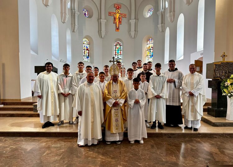 Široki Brijeg svečano proslavio Veliku Gospu