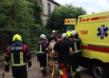 Dvojica radnika u Hrvatskoj teško ozlijeđena nakon pada košare s visine od 12 metara
