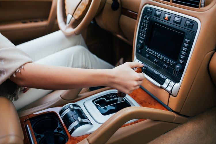 Automatski mjenjači preuzeli Europu: ručni u slobodnom padu