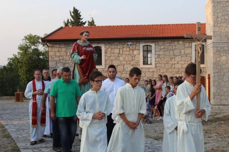 Predstava „Dide, pobiše nam fratre“ potresla Hardomilje