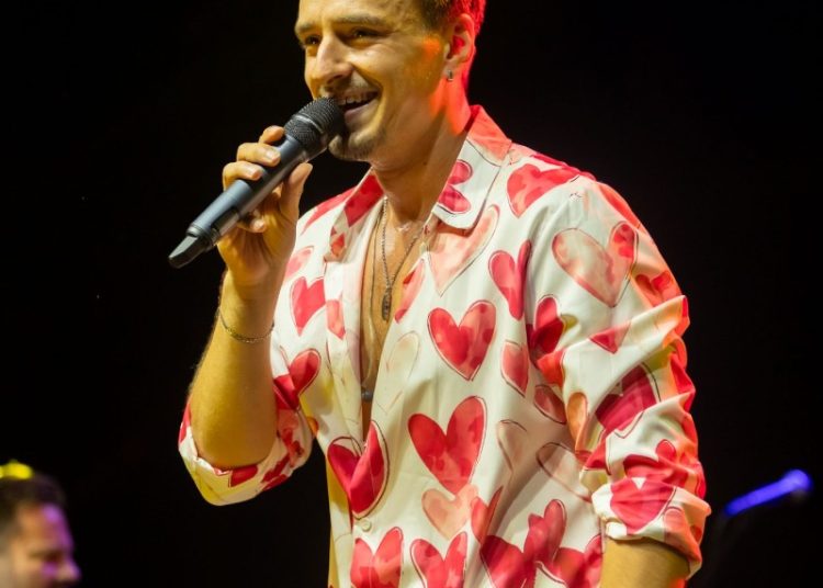 Adi Šoše održao koncert karijere u svom rodnom gradu