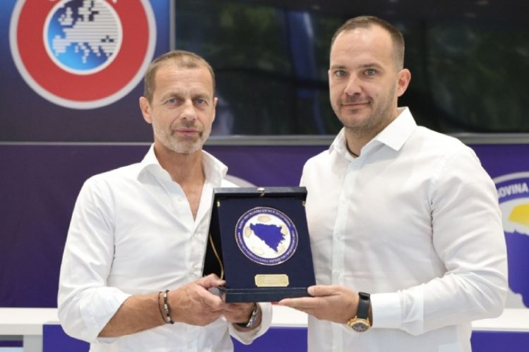 Aleksander Čeferin stigao u Sarajevo, sastao se s Vicom Zeljkovićem