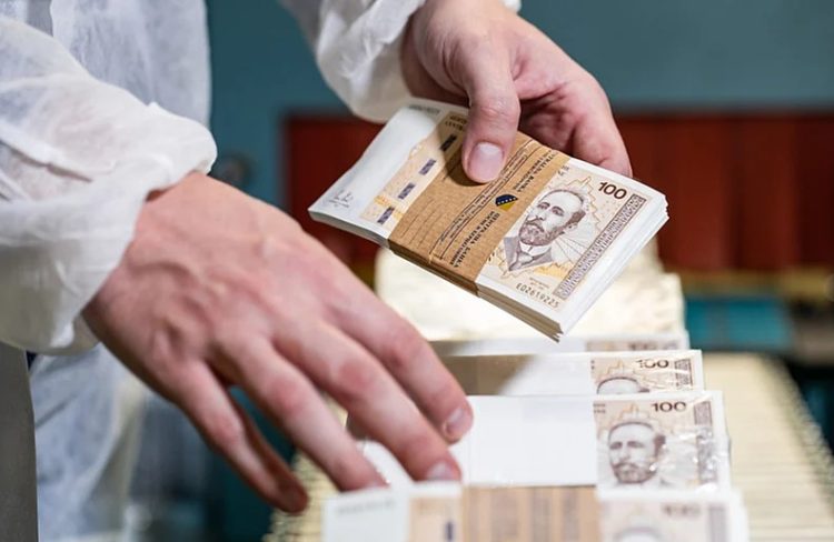 Banke u BiH zaradile 450 milijuna KM u pola godine