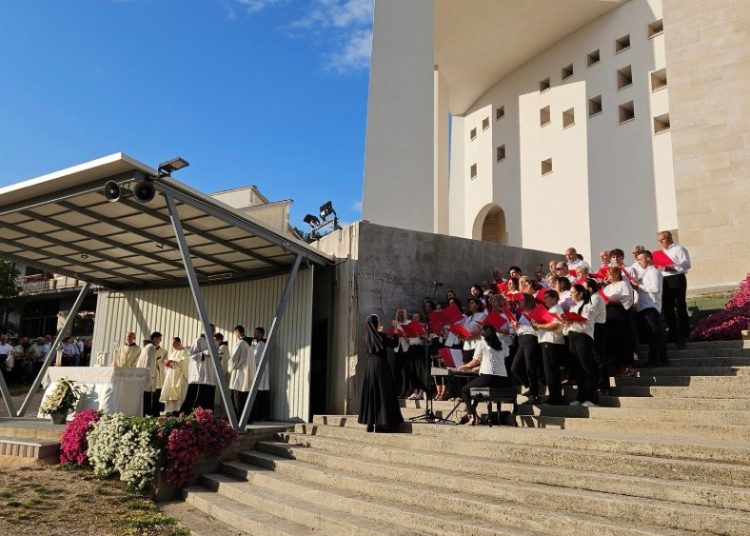 Blagoslovljena nova crkva u Posušju, okupilo se više od 6.000 vjernika