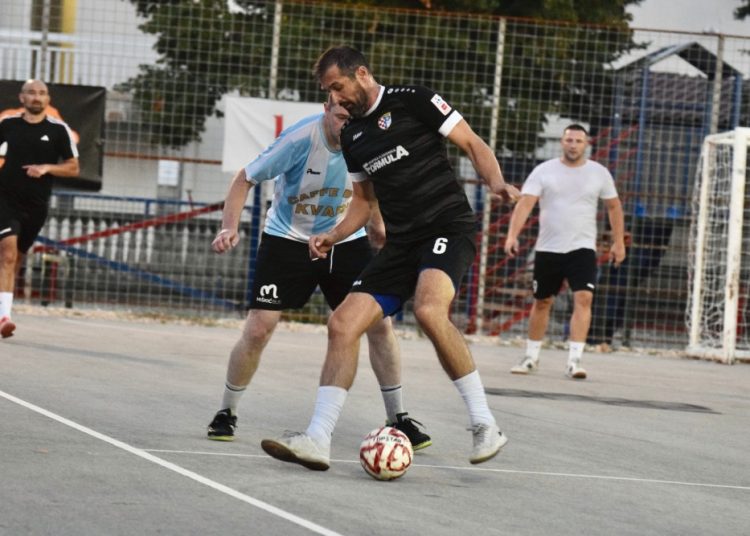 Večeras veliko finale u Širokom Brijegu: Utakmice stokilaša i veterana na Trnu