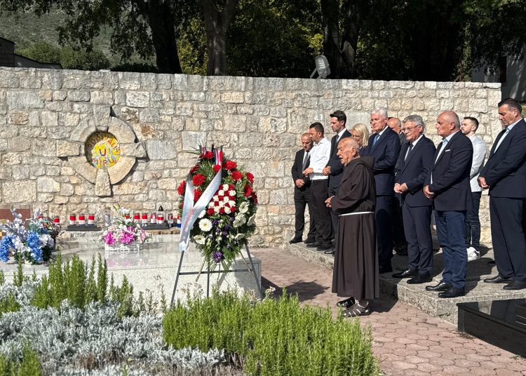 U Grudama obilježen Dan branitelja i 32. obljetnica HR HB