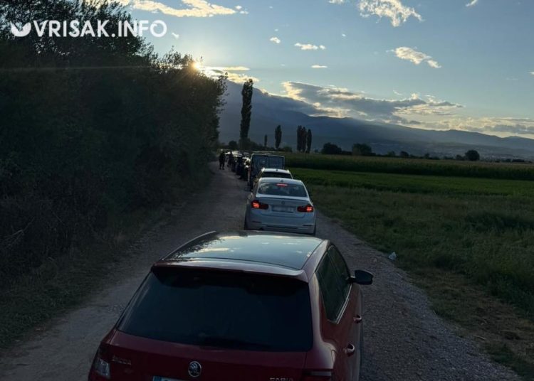 Širokobriježani u kolonama nakon Sinja: “Krenuli sinoć kući u 23 sata”