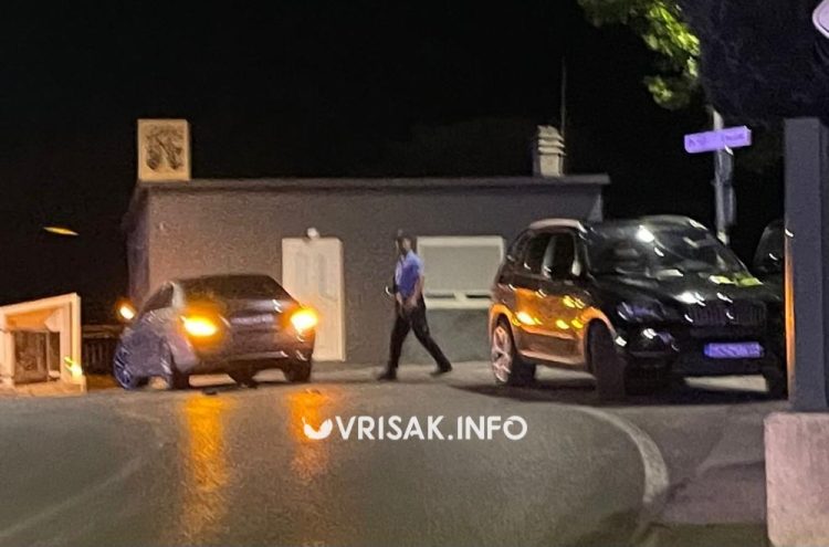 Široki Brijeg: Prometna nezgoda kod caffe bara Pajo