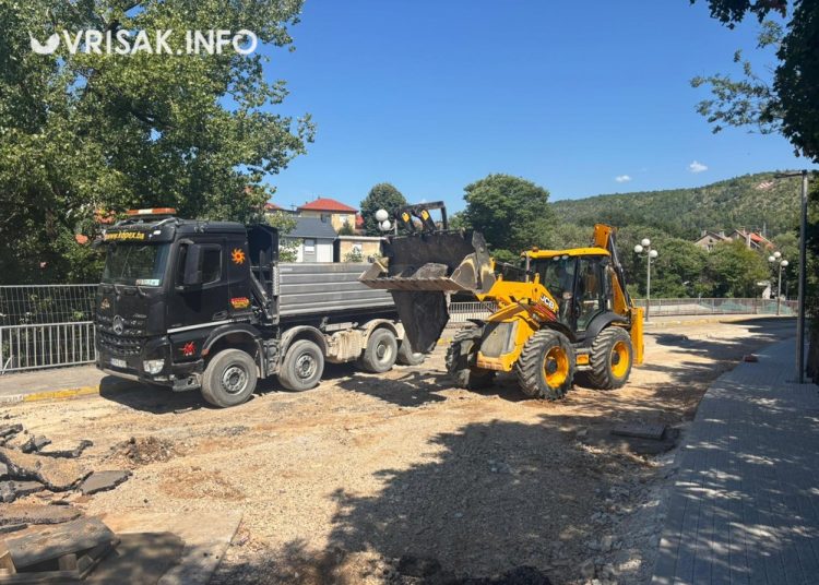 Radovi u središtu Širokog Brijega: Priprema se za asfaltiranje