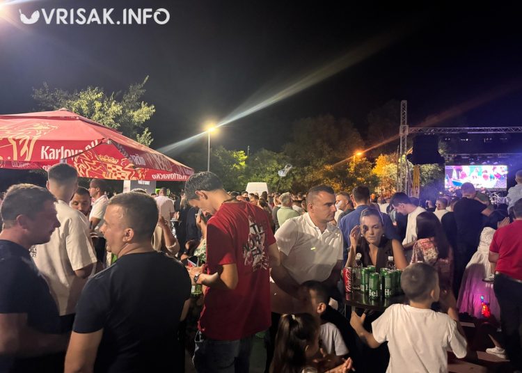 Antonietta i Slavonia Band raspjevali i rasplesali Široki Brijeg na Veliku Gospu