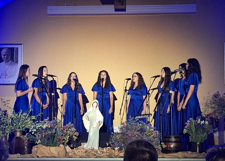 13 klapa, jedno srce: Humanitarni koncert “Klape na kršu” u Međugorju