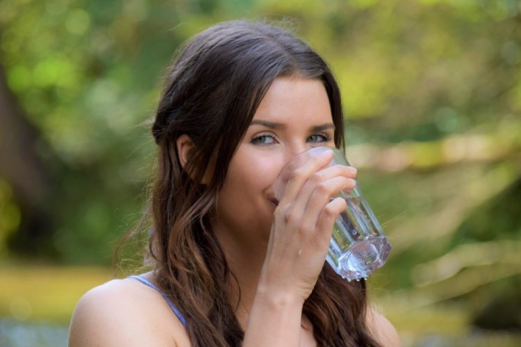 Koliko vode treba piti dnevno? Stručnjaci ruše mit o dvije litre