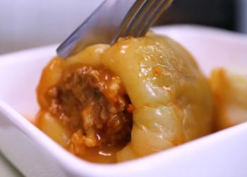 Najbolji ljetni recept: Punjene paprike koje će vas vratiti u djetinjstvo