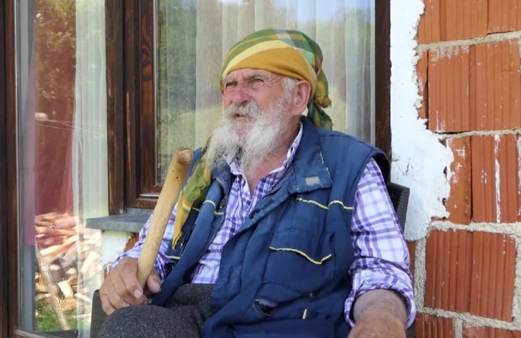Najstariji pastir u BiH morao se vratiti zbog prijetnje medvjeda