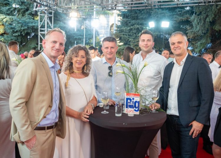 Navijački napad u Pologu: Tri osobe privedene, za ostalima se još traga